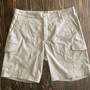 Nike Golf Dri-Fit cargo shorts size 36